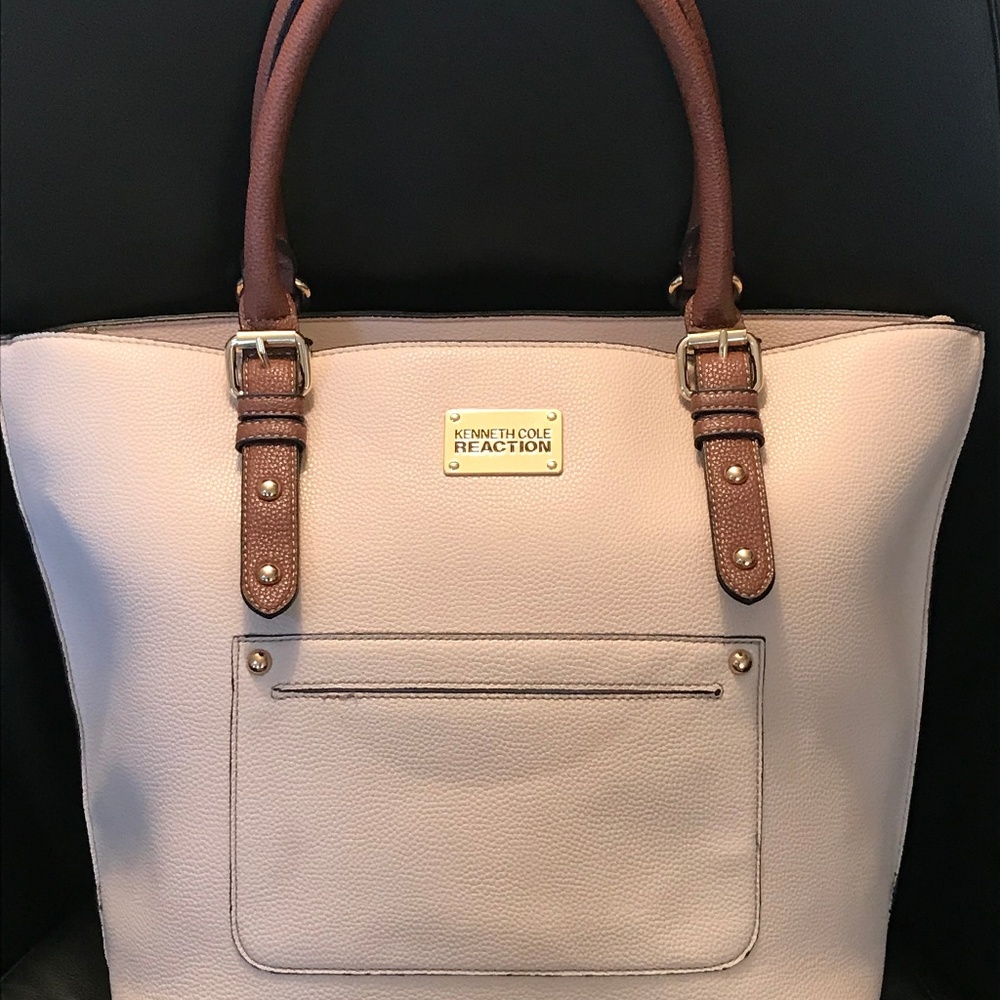 NWOT Large Kenneth Cole Reaction Pleather Shoulder